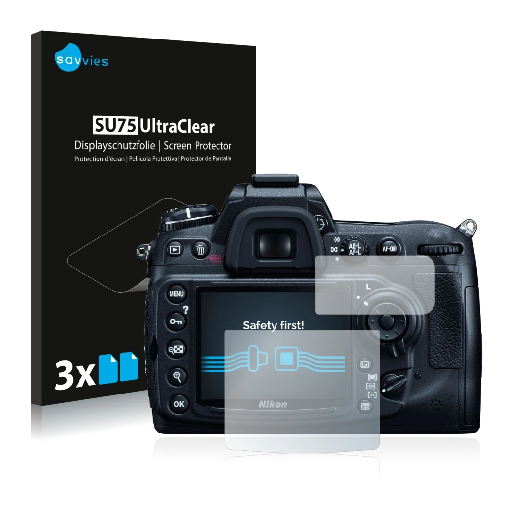 Parte frontale di una confezione del prodotto con il logo del marchio Savvies. Accanto è raffigurato il dispositivo Nikon D300