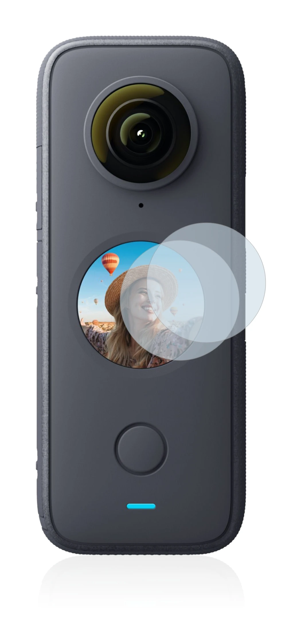 Immagine del dispositivo Insta360 One X2 con un'ampia varietà di protezioni per lo schermo.