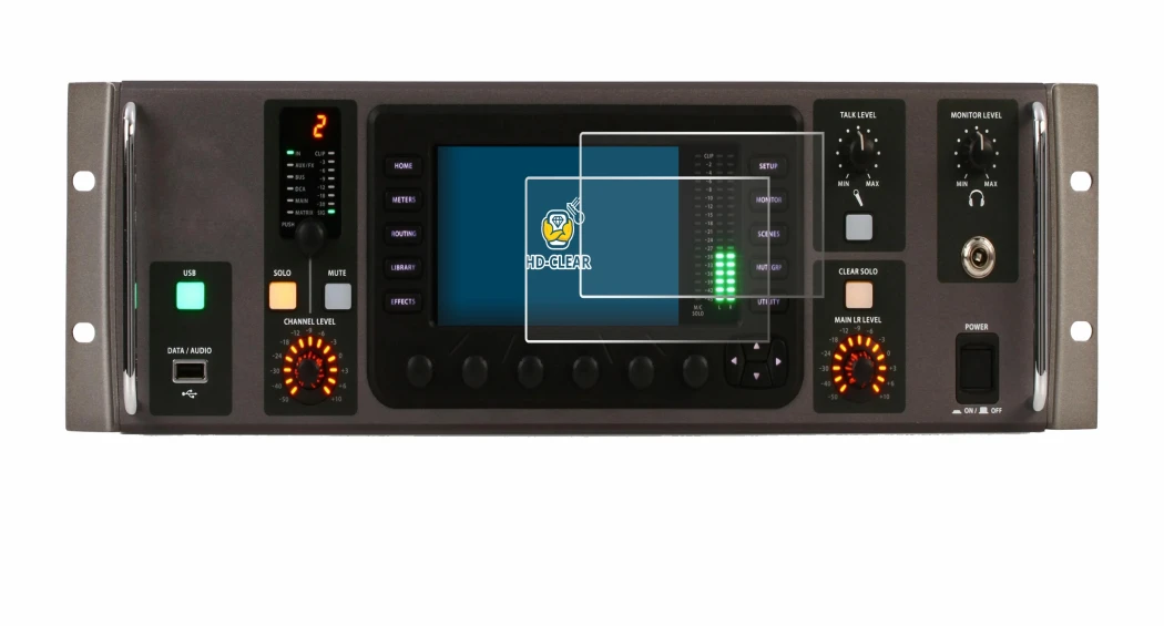 Immagine del dispositivo Behringer X32 Rack con un'ampia varietà di protezioni per lo schermo.