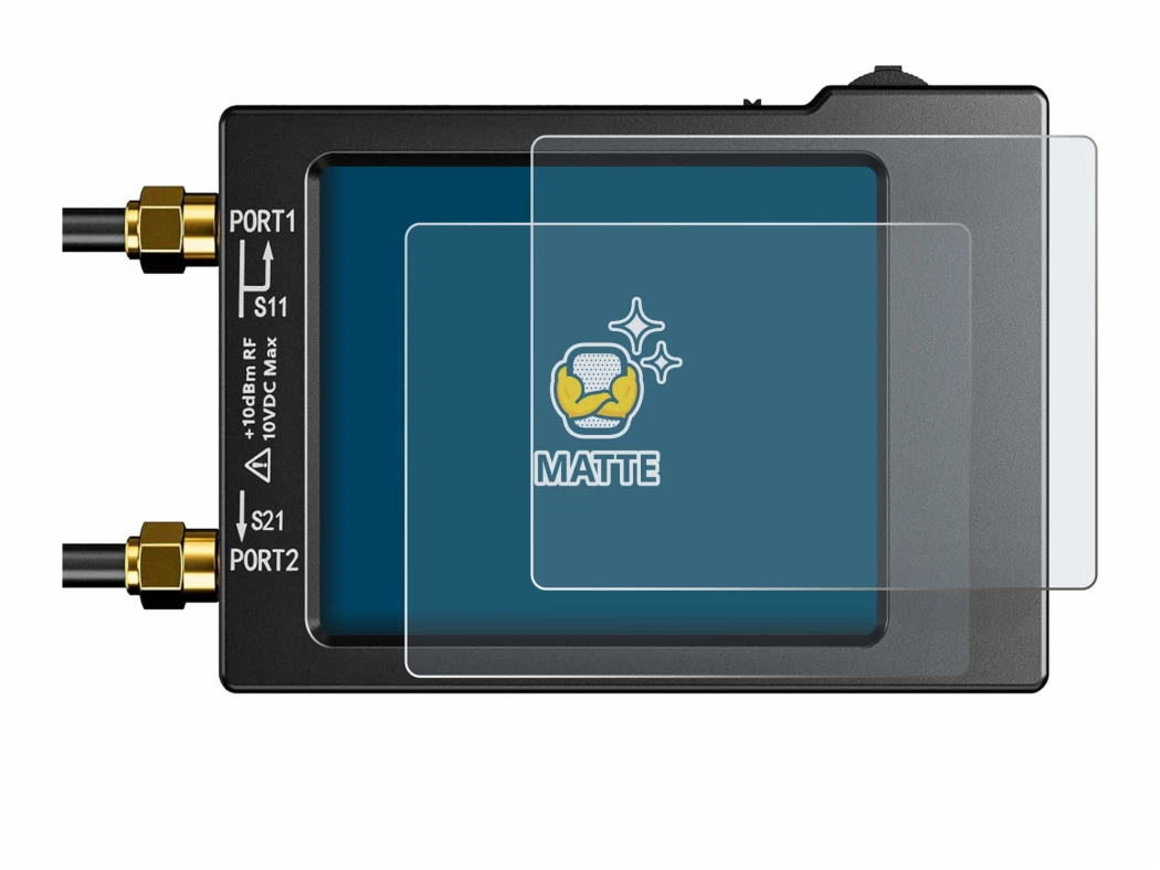 Immagine del dispositivo NanoVNA H (handheld) con un'ampia varietà di protezioni per lo schermo.