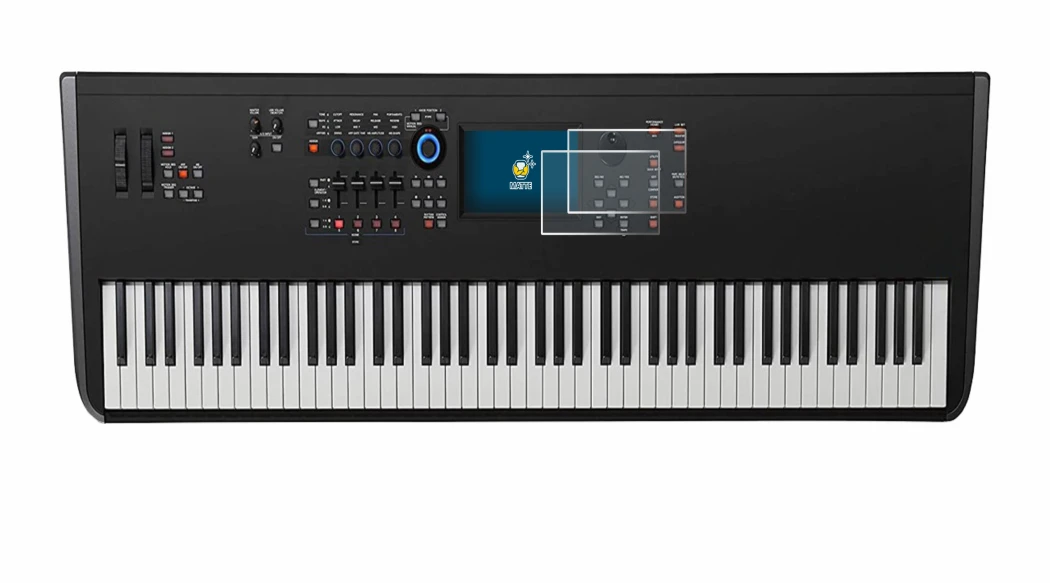 Immagine del dispositivo Yamaha MODX8+ con un'ampia varietà di protezioni per lo schermo.