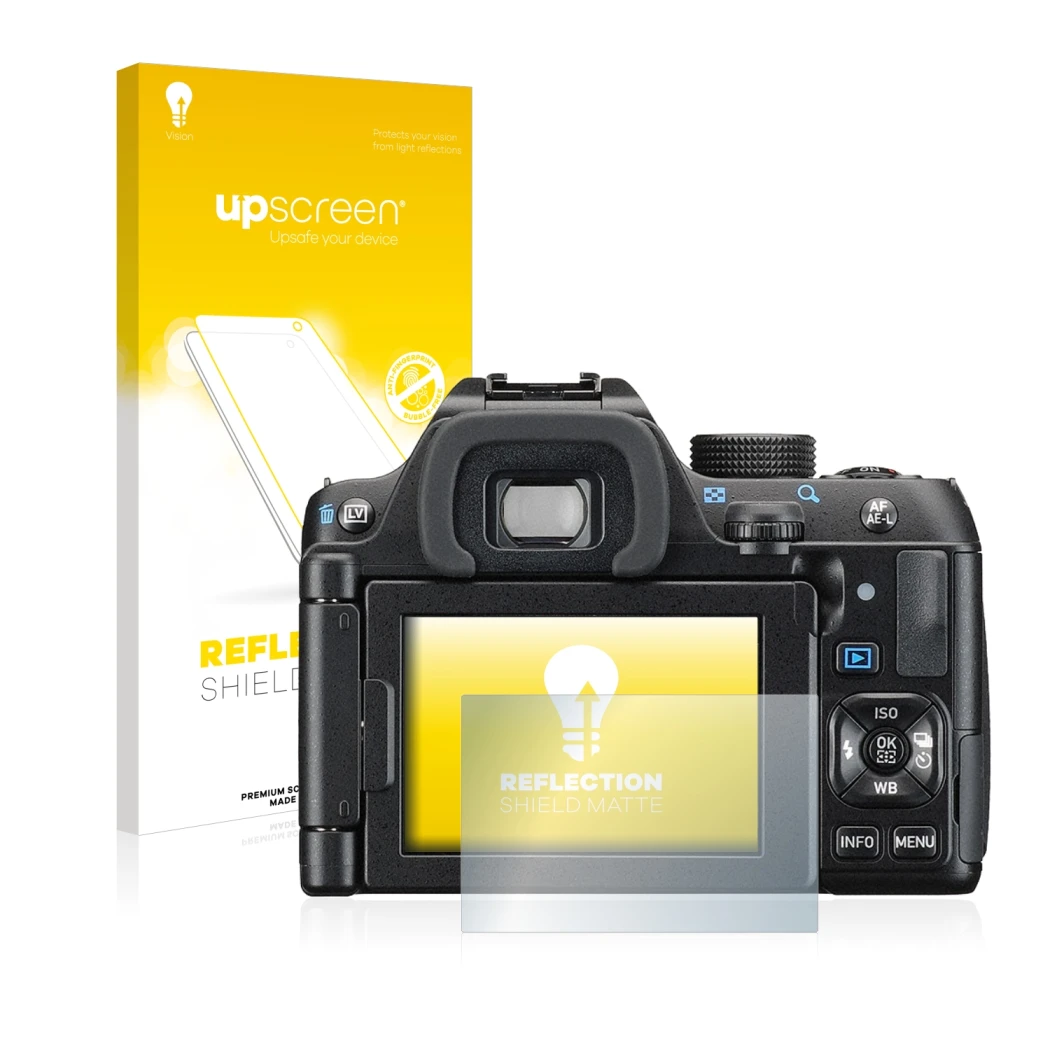 Parte frontale di una confezione del prodotto con il logo del marchio upscreen. Accanto è raffigurato il dispositivo Pentax K-