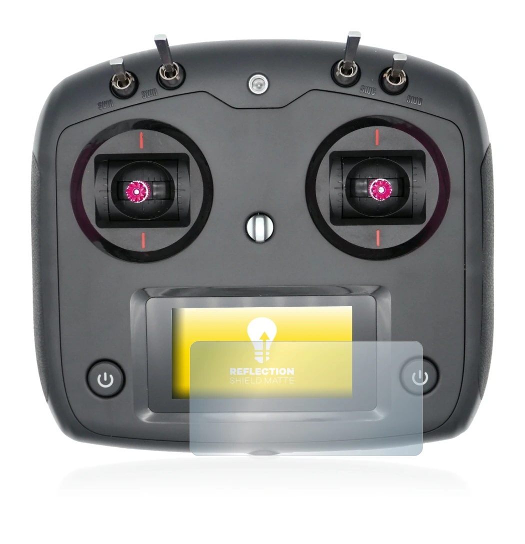 Immagine del dispositivo FlySky FS-i6S con un'ampia varietà di protezioni per lo schermo.