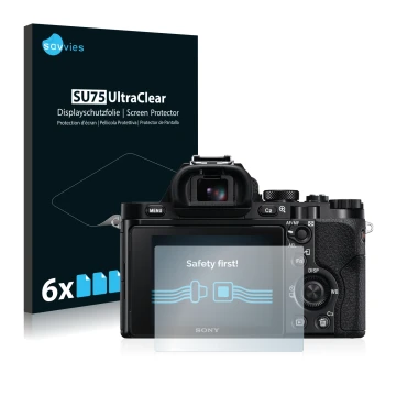 Parte frontale di una confezione del prodotto con il logo del marchio Savvies. Accanto è raffigurato il dispositivo Sony Alpha