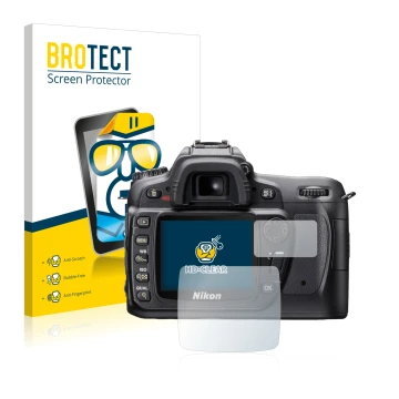 Parte frontale di una confezione del prodotto con il logo del marchio BROTECT. Accanto è raffigurato il dispositivo Nikon D80 