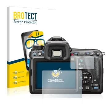 Parte frontale di una confezione del prodotto con il logo del marchio BROTECT. Accanto è raffigurato il dispositivo Pentax K-3
