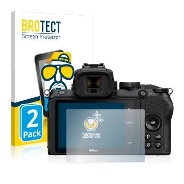 Parte frontale di una confezione del prodotto con il logo del marchio BROTECT. Accanto è raffigurato il dispositivo Nikon Z 50