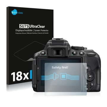 Parte frontale di una confezione del prodotto con il logo del marchio Savvies. Accanto è raffigurato il dispositivo Nikon D530