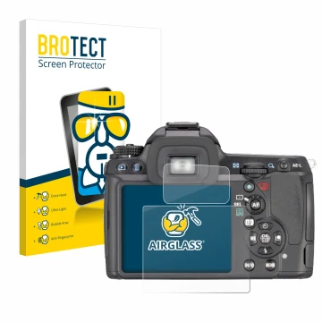 Parte frontale di una confezione del prodotto con il logo del marchio BROTECT. Accanto è raffigurato il dispositivo Pentax K7,