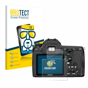 Parte frontale di una confezione del prodotto con il logo del marchio BROTECT. Accanto è raffigurato il dispositivo Pentax K5,