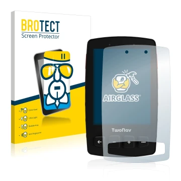 Parte frontale di una confezione del prodotto con il logo del marchio BROTECT. Accanto è raffigurato il dispositivo TwoNav Tra