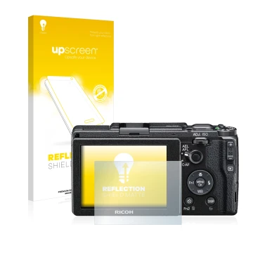 Parte frontale di una confezione del prodotto con il logo del marchio upscreen. Accanto è raffigurato il dispositivo Ricoh GR 