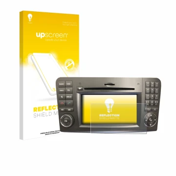 Parte frontale di una confezione del prodotto con il logo del marchio upscreen. Accanto è raffigurato il dispositivo Mercedes-