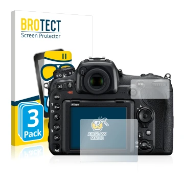 Parte frontale di una confezione del prodotto con il logo del marchio BROTECT. Accanto è raffigurato il dispositivo Nikon D500