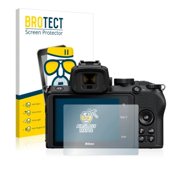 Parte frontale di una confezione del prodotto con il logo del marchio BROTECT. Accanto è raffigurato il dispositivo Nikon Z 50