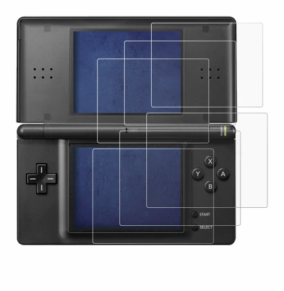 Immagine del dispositivo Nintendo DS LITE con un'ampia varietà di protezioni per lo schermo.
