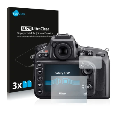 Parte frontale di una confezione del prodotto con il logo del marchio Savvies. Accanto è raffigurato il dispositivo Nikon D800