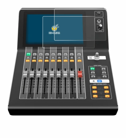 Immagine del dispositivo Yamaha DM3 con un'ampia varietà di protezioni per lo schermo.