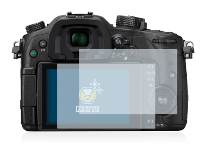 Immagine del dispositivo Panasonic Lumix DMC-GH4 con un'ampia varietà di protezioni per lo schermo.