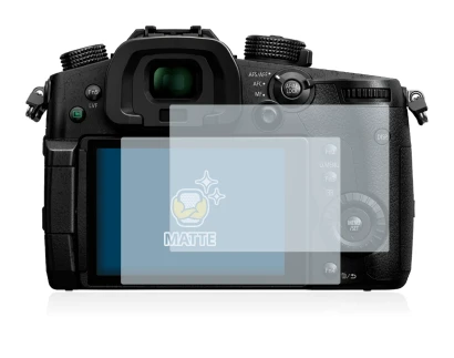 Immagine del dispositivo Panasonic Lumix DC-GH5 con un'ampia varietà di protezioni per lo schermo.