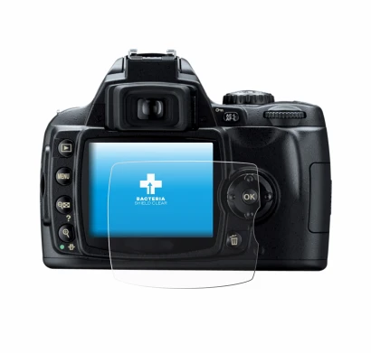 Immagine del dispositivo Nikon D40 con un'ampia varietà di protezioni per lo schermo.