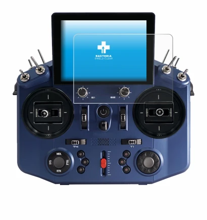 Immagine del dispositivo FrSky Tandem X20S con un'ampia varietà di protezioni per lo schermo.