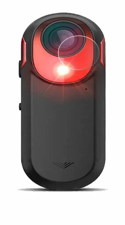 Immagine del dispositivo Garmin Varia RCT 715 con un'ampia varietà di protezioni per lo schermo.