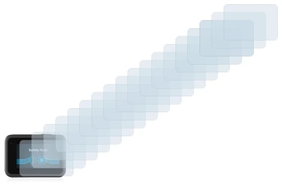 Immagine del dispositivo GoPro Hero 9 Black con un'ampia varietà di protezioni per lo schermo.