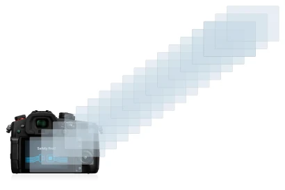 Immagine del dispositivo Panasonic Lumix DC-GH5 II con un'ampia varietà di protezioni per lo schermo.