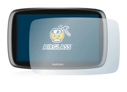 Immagine del dispositivo TomTom GO 6100 con un'ampia varietà di protezioni per lo schermo.