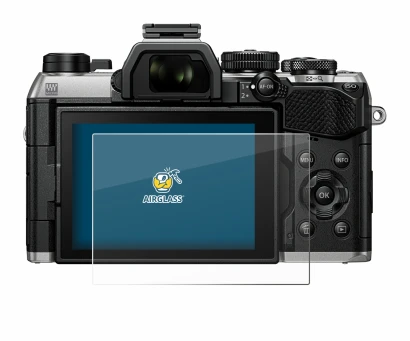 Immagine del dispositivo Olympus OM System OM-5 Mark II con un'ampia varietà di protezioni per lo schermo.