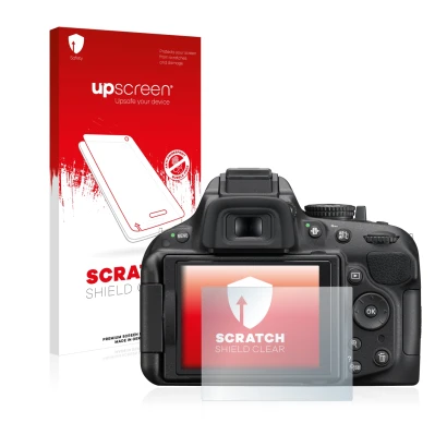 Parte frontale di una confezione del prodotto con il logo del marchio upscreen. Accanto è raffigurato il dispositivo Nikon D52