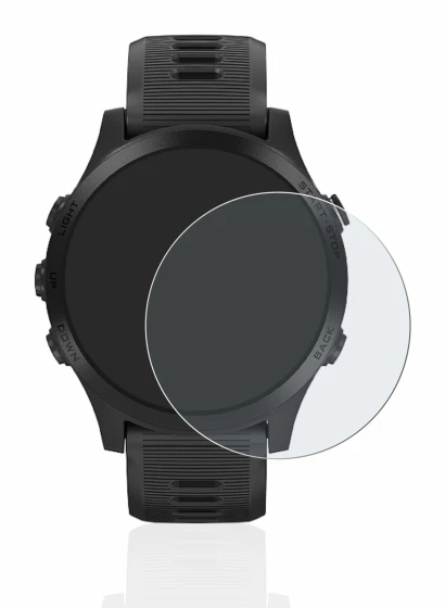 Immagine del dispositivo Garmin Forerunner 945 con un'ampia varietà di protezioni per lo schermo.
