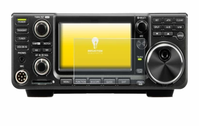 Immagine del dispositivo Icom IC-9700 con un'ampia varietà di protezioni per lo schermo.