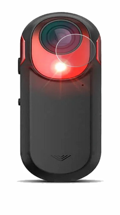 Immagine del dispositivo Garmin Varia RCT 715 con un'ampia varietà di protezioni per lo schermo.