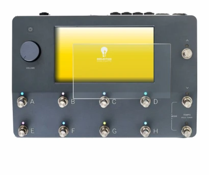 Immagine del dispositivo Neural DSP Quad Cortex con un'ampia varietà di protezioni per lo schermo.