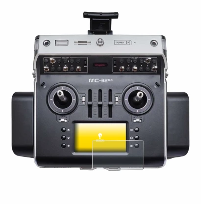 Immagine del dispositivo Graupner MC-32ex con un'ampia varietà di protezioni per lo schermo.