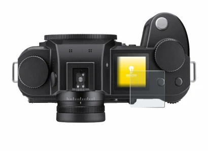 Immagine del dispositivo Leica SL3 (display a spalla) con un'ampia varietà di protezioni per lo schermo.