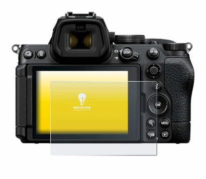 Immagine del dispositivo Nikon Z5 II con un'ampia varietà di protezioni per lo schermo.
