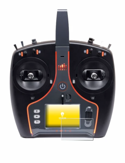 Immagine del dispositivo Spektrum NX7e Plus con un'ampia varietà di protezioni per lo schermo.