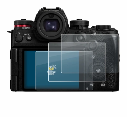 Immagine del dispositivo Panasonic Lumix S1R II con un'ampia varietà di protezioni per lo schermo.