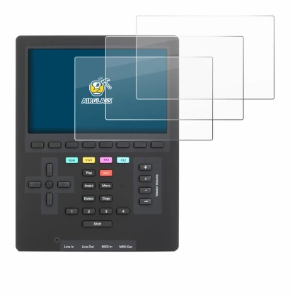 Immagine del dispositivo Polyend Tracker Mini con un'ampia varietà di protezioni per lo schermo.