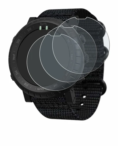 Immagine del dispositivo Suunto Core Alpha con un'ampia varietà di protezioni per lo schermo.