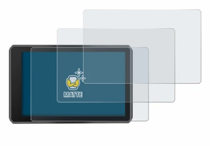 Immagine del dispositivo Garmin zumo XT3 4.7" con un'ampia varietà di protezioni per lo schermo.