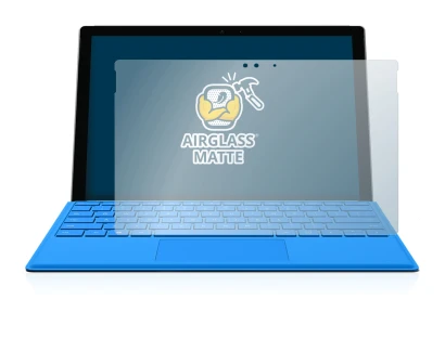 Immagine del dispositivo Microsoft Surface Pro 4 con un'ampia varietà di protezioni per lo schermo.
