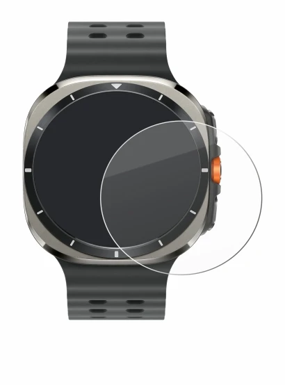 Immagine del dispositivo Samsung Galaxy Watch Ultra (47 mm) con un'ampia varietà di protezioni per lo schermo.