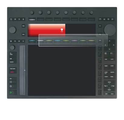 Immagine del dispositivo Ableton Push 3 con un'ampia varietà di protezioni per lo schermo.