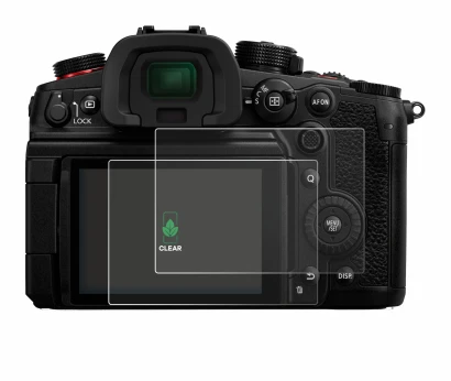 Immagine del dispositivo Panasonic Lumix DC-GH6 con un'ampia varietà di protezioni per lo schermo.