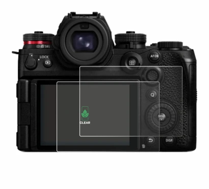 Immagine del dispositivo Panasonic Lumix DC-S1II con un'ampia varietà di protezioni per lo schermo.