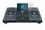 Immagine del dispositivo Denon DJ Prime 4+ con un'ampia varietà di protezioni per lo schermo.